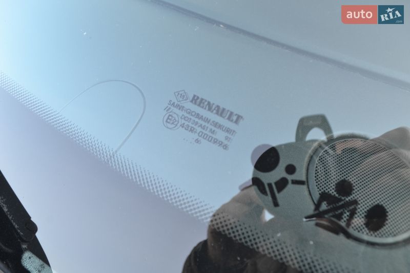 Минивэн Renault Scenic 2006 в Ровно фото 73 Минивэн Renault Scenic 2006 в Ровно