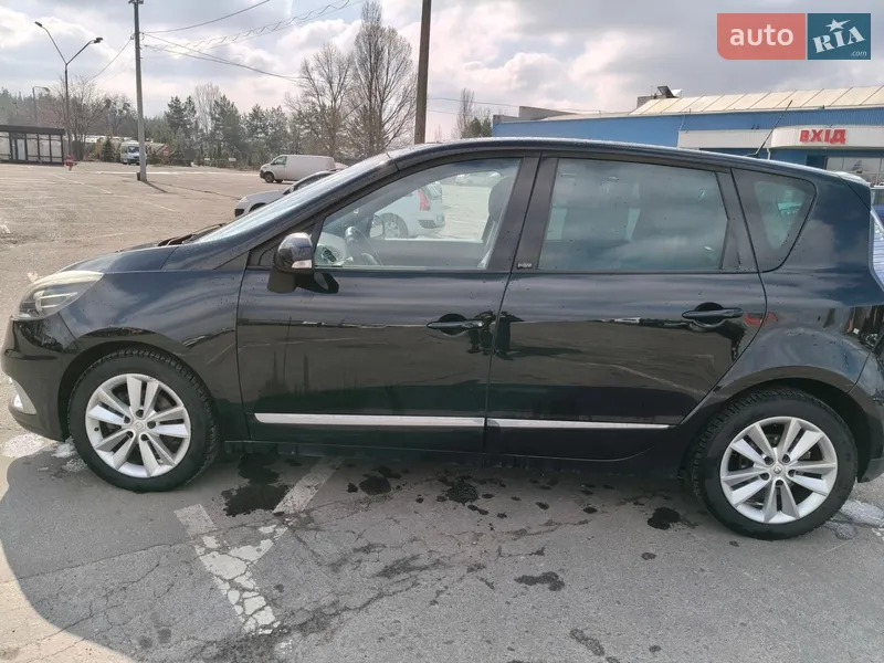 Renault Scenic 2012