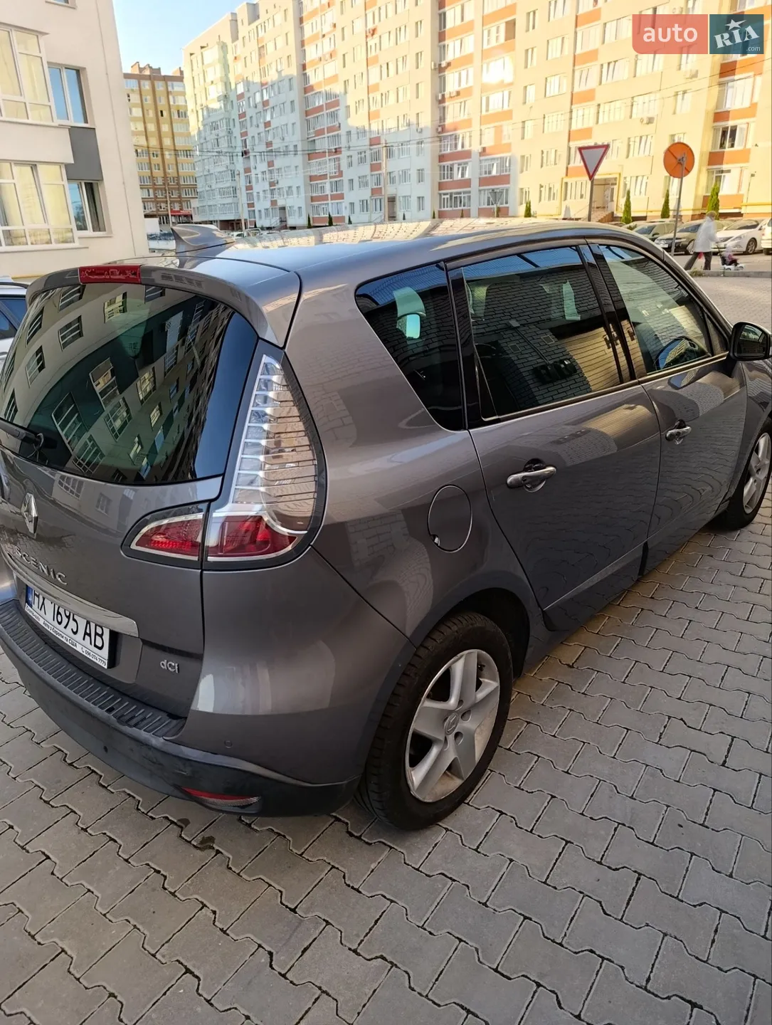 2015 Renault Scenic - мініатюра 8
