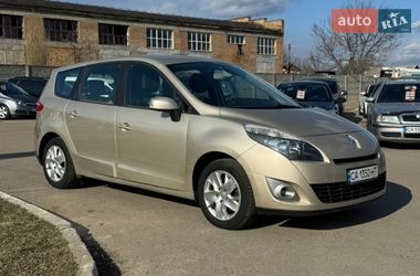 Минивэн Renault Scenic 2011 в Каменке