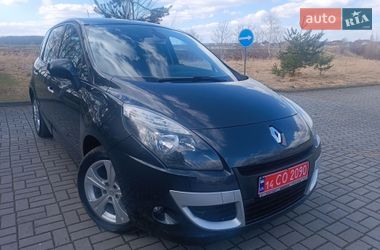 Минивэн Renault Scenic 2011 в Дрогобыче