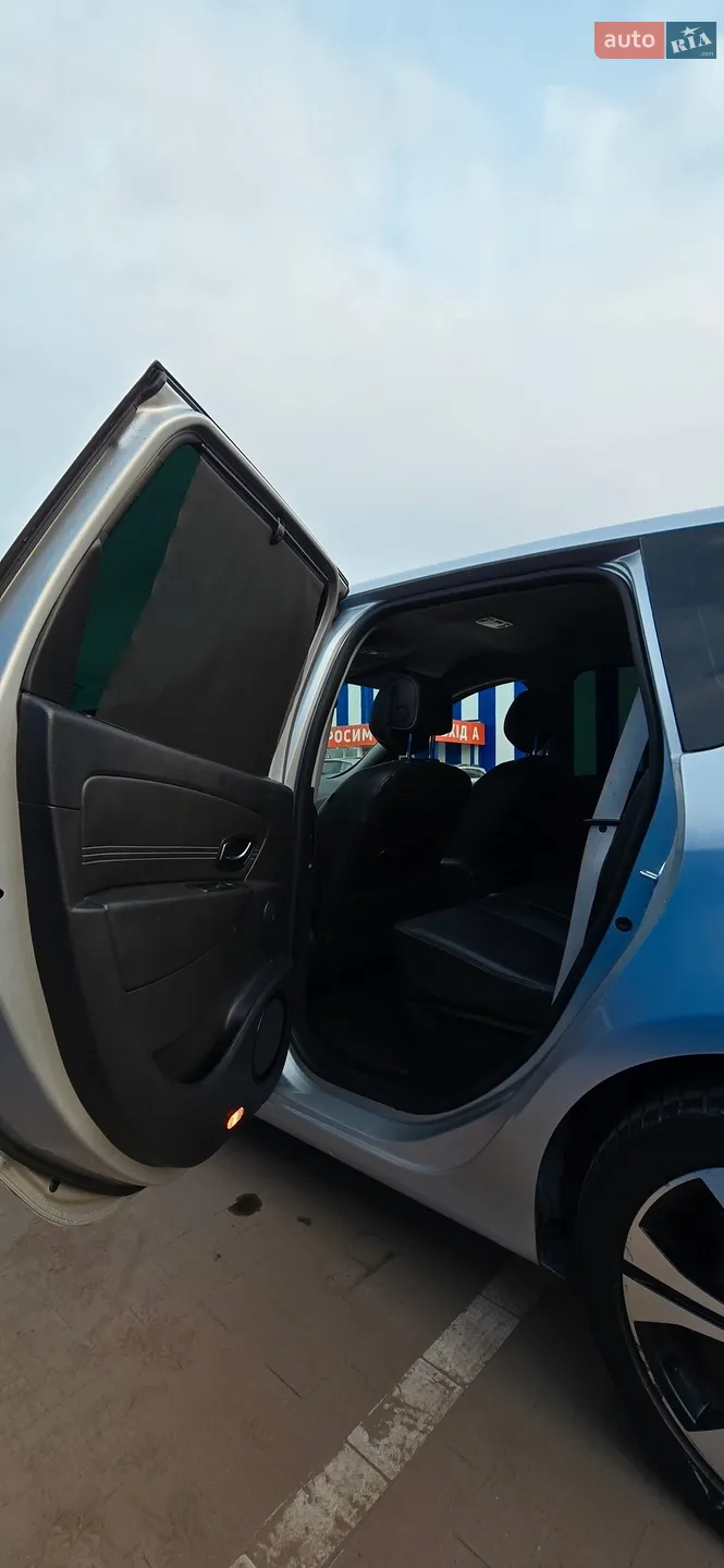 2011 Renault Scenic - мініатюра 4