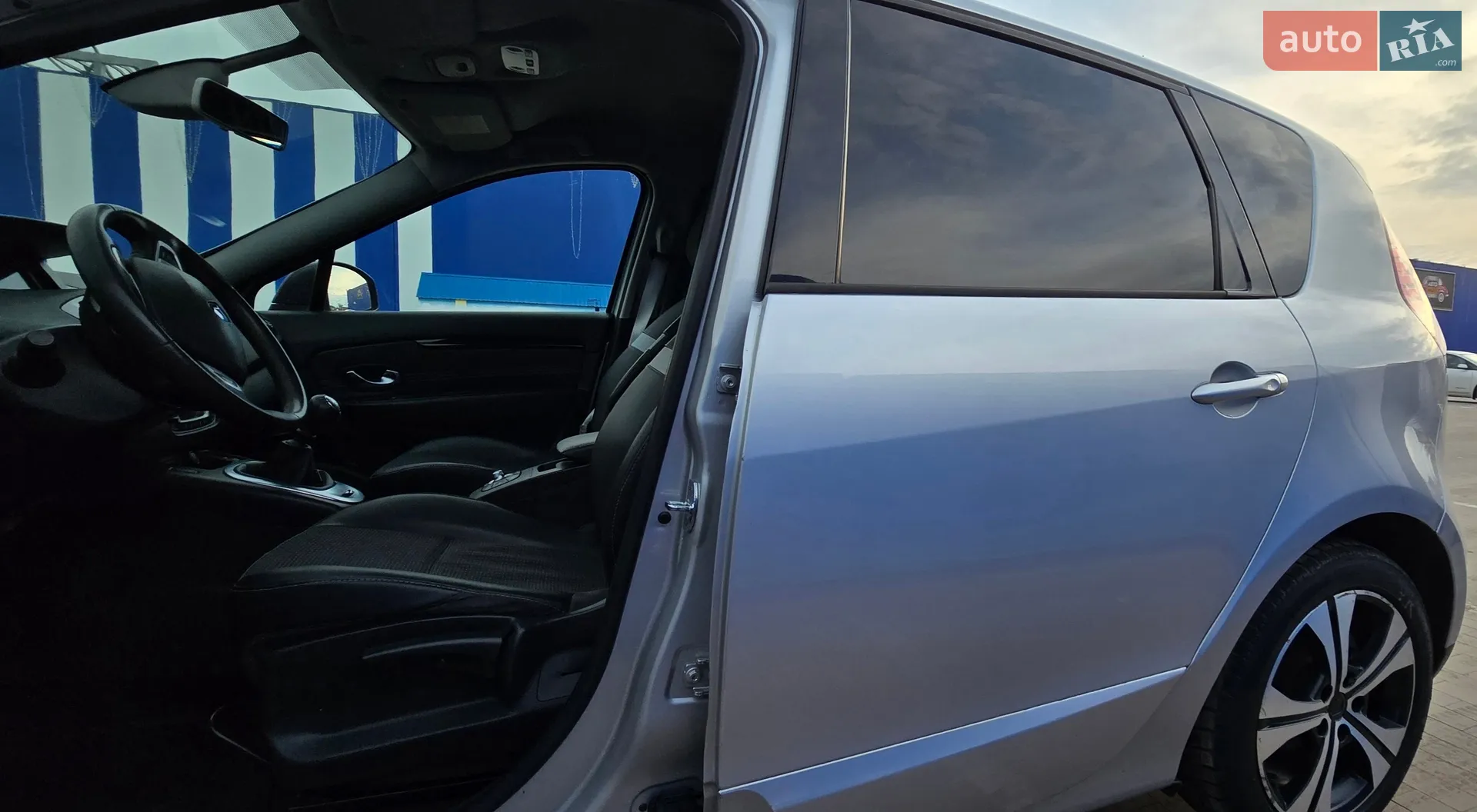 2011 Renault Scenic - мініатюра 18