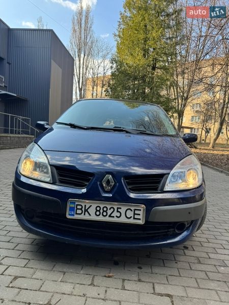 Минивэн Renault Scenic 2006 в Ровно