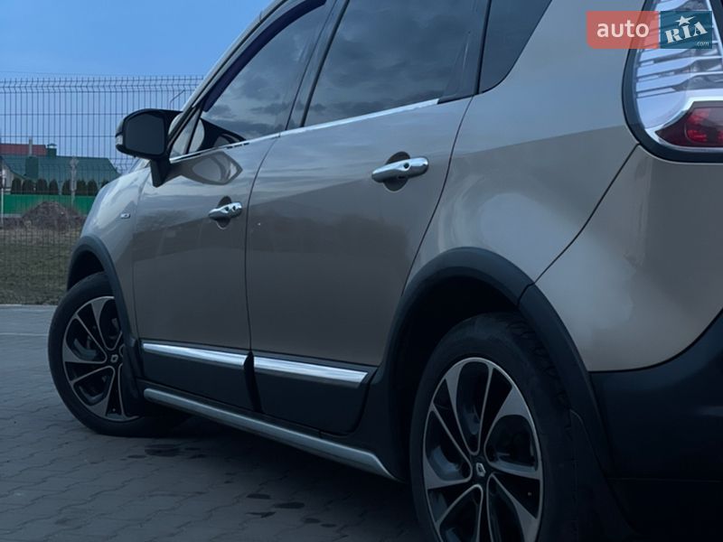 Мінівен Renault Scenic 2014 в Нововолинську фото 57 Мінівен Renault Scenic 2014 в Нововолинську