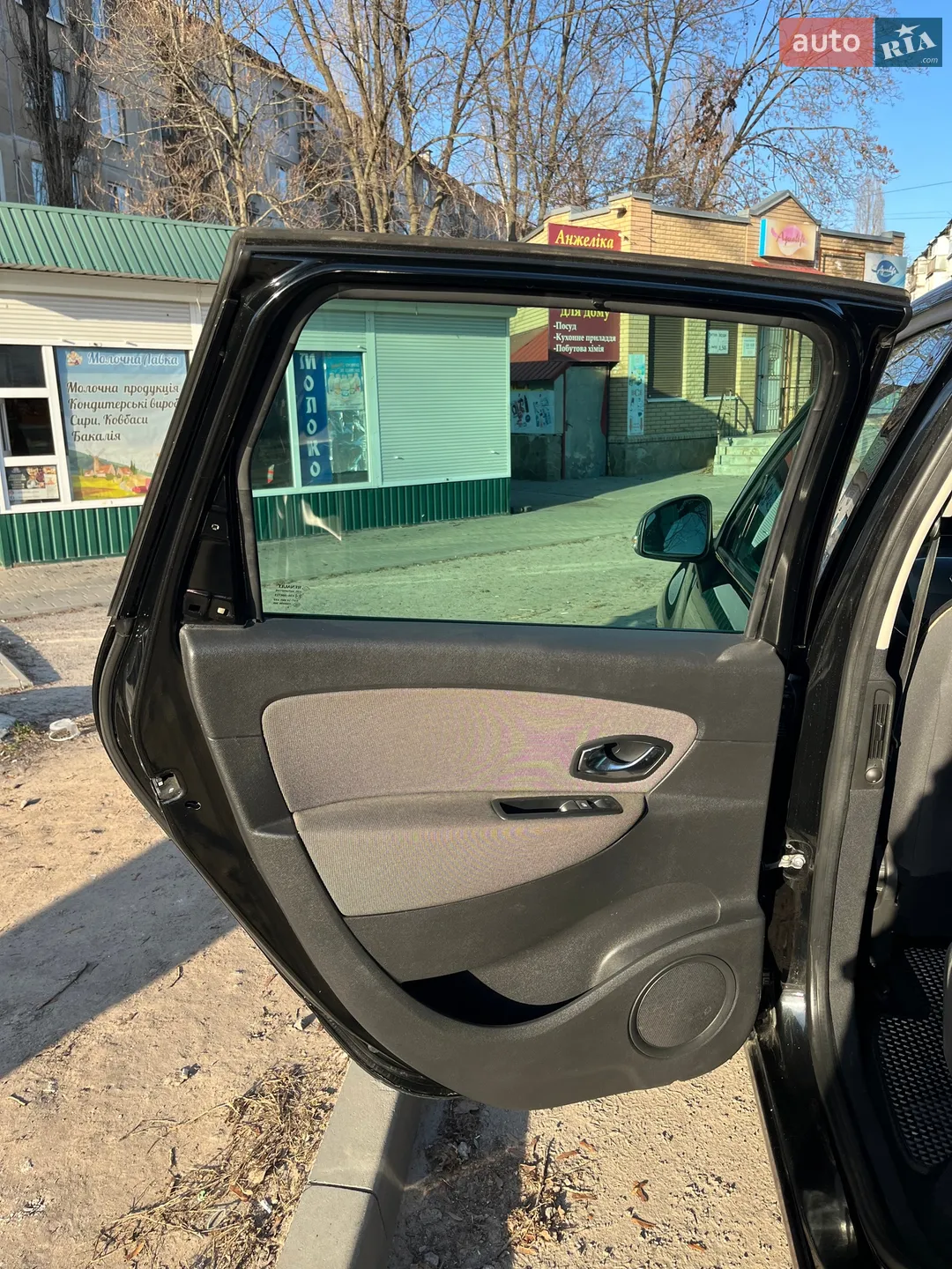 2010 Renault Scenic - мініатюра 22
