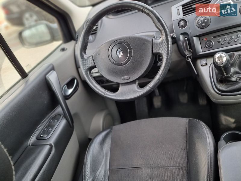 Минивэн Renault Scenic 2005 в Полтаве