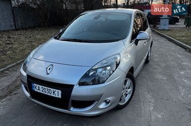 Минивэн Renault Scenic 2010 в Киеве