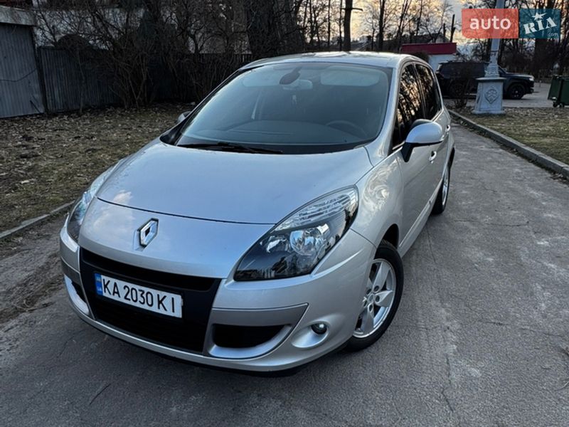 Renault Scenic 2010