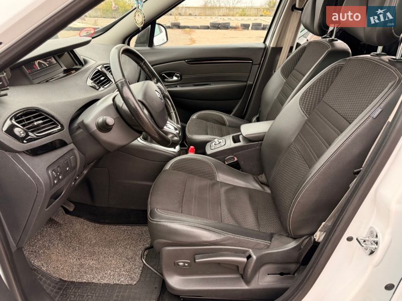 Мінівен Renault Scenic 2014 в Одесі