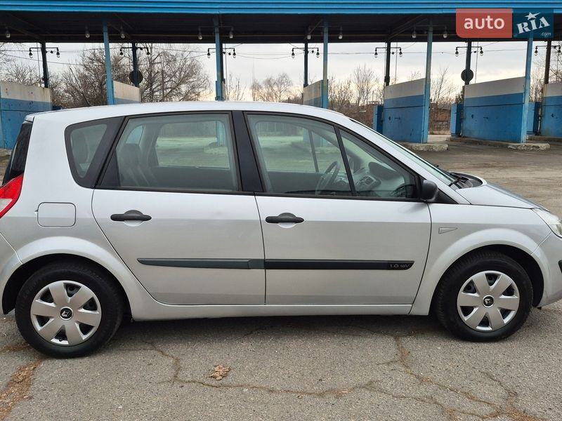 Минивэн Renault Scenic 2006 в Полтаве