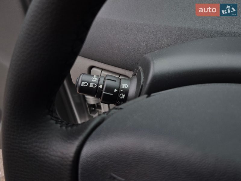 Минивэн Renault Scenic 2006 в Полтаве