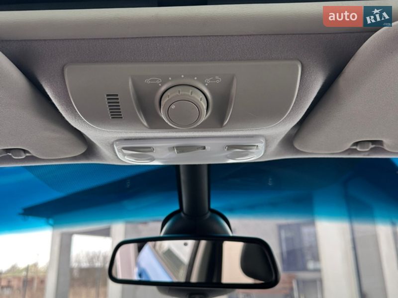 Минивэн Renault Scenic 2012 в Луцке фото 39 Минивэн Renault Scenic 2012 в Луцке