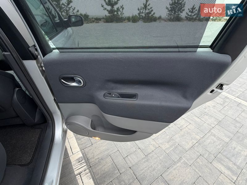 Минивэн Renault Scenic 2007 в Луцке фото 20 Минивэн Renault Scenic 2007 в Луцке