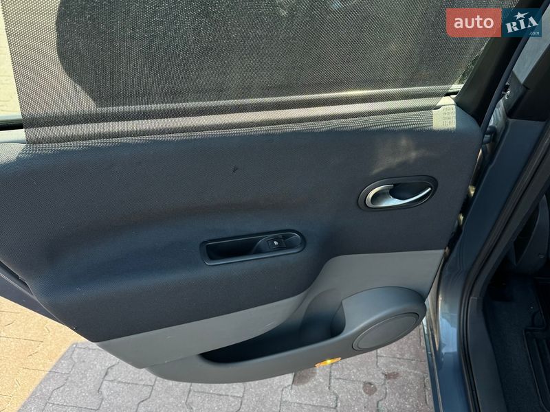 Мінівен Renault Scenic 2007 в Києві