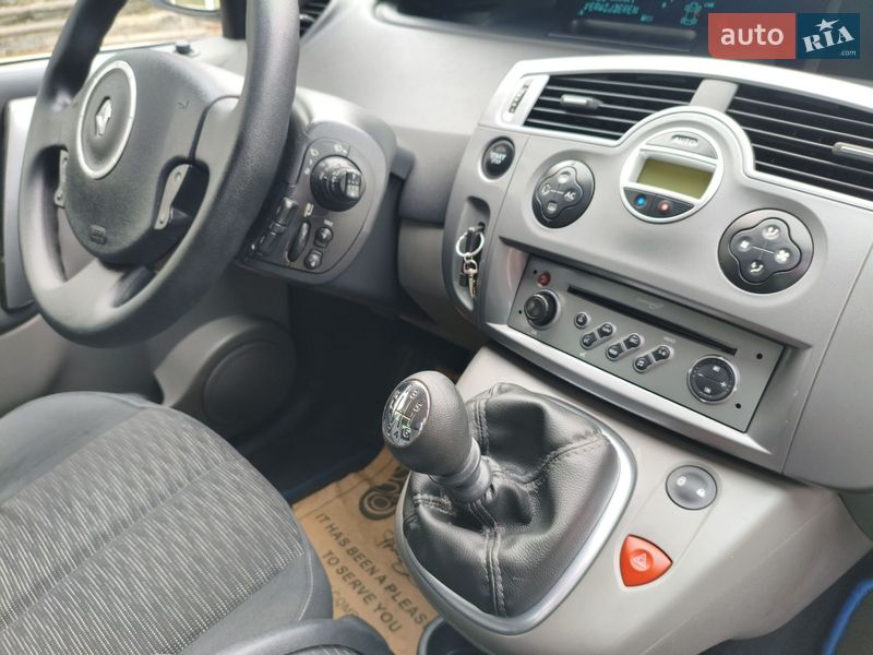Минивэн Renault Scenic 2007 в Чернигове