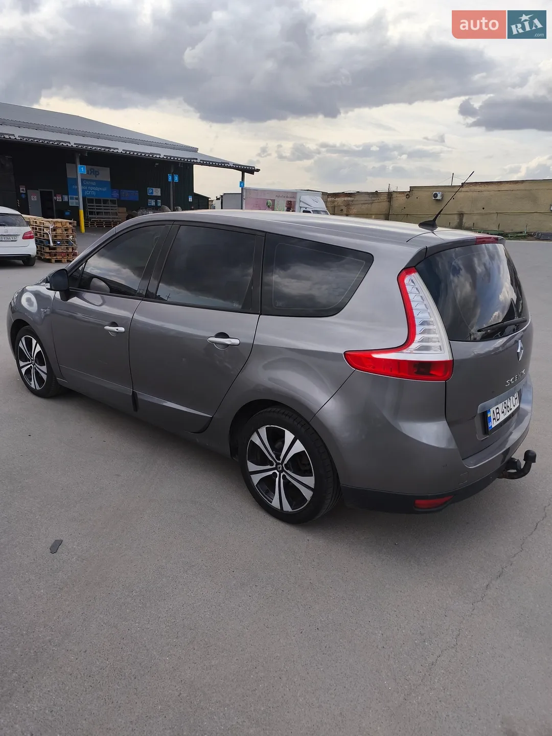 2011 Renault Scenic - мініатюра 2