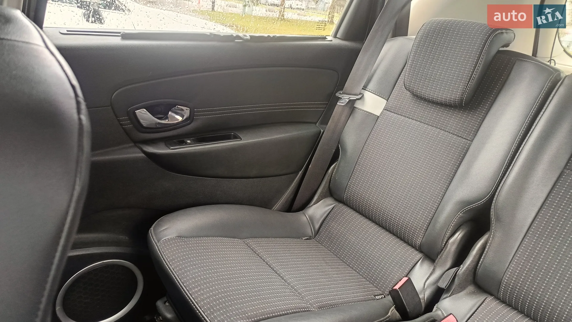 2012 Renault Scenic - мініатюра 10