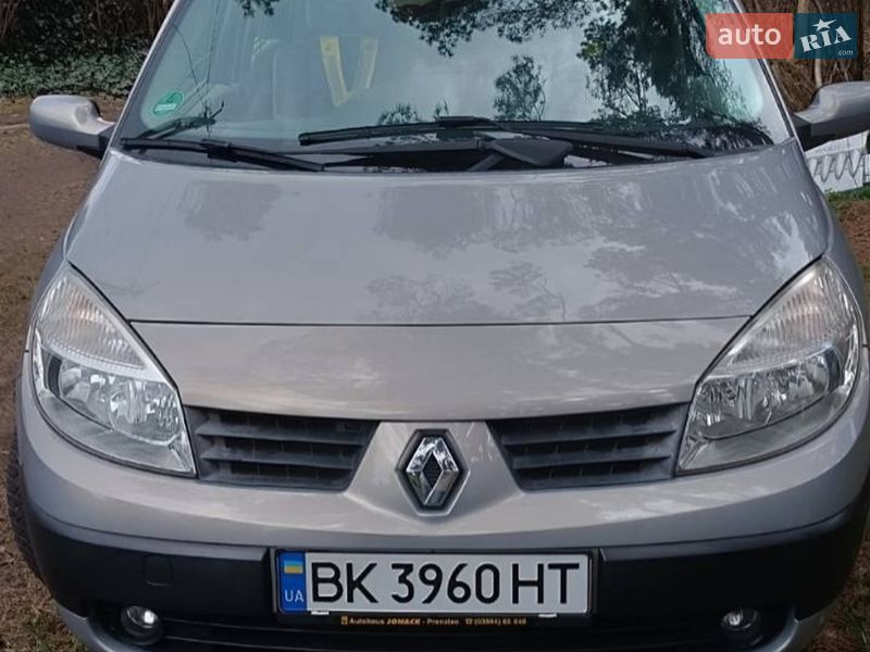 Минивэн Renault Scenic 2005 в Нетешине