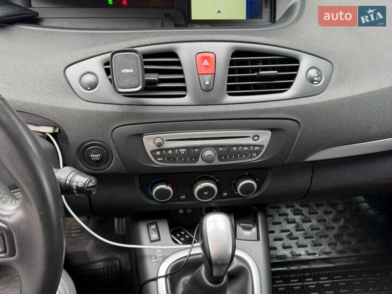 Мінівен Renault Scenic 2010 в Одесі