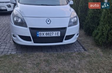Минивэн Renault Scenic 2011 в Каменец-Подольском