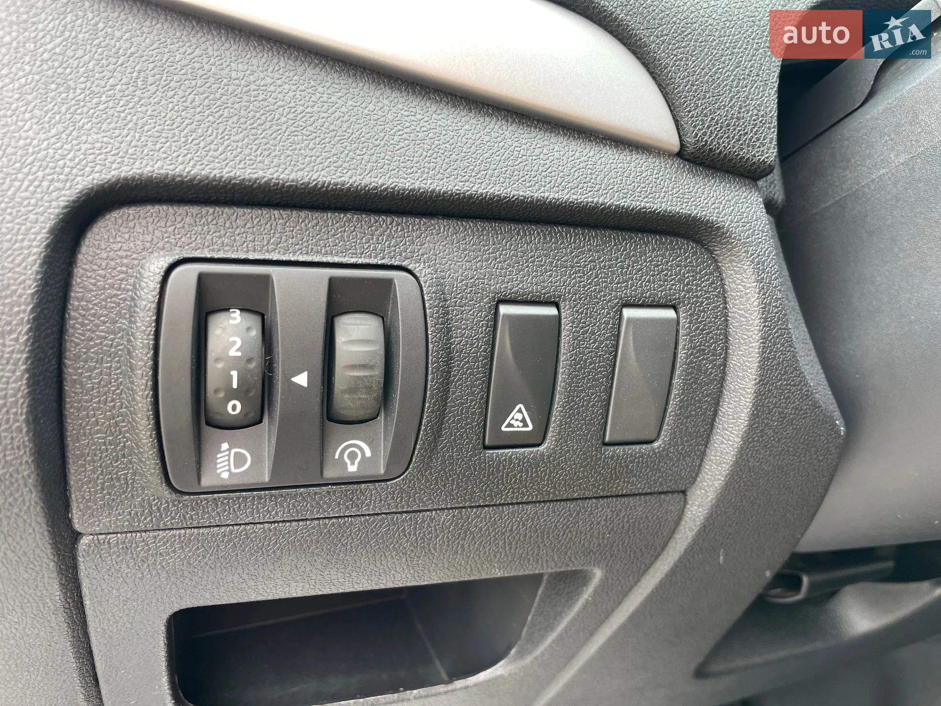 2014 Renault Scenic - мініатюра 11