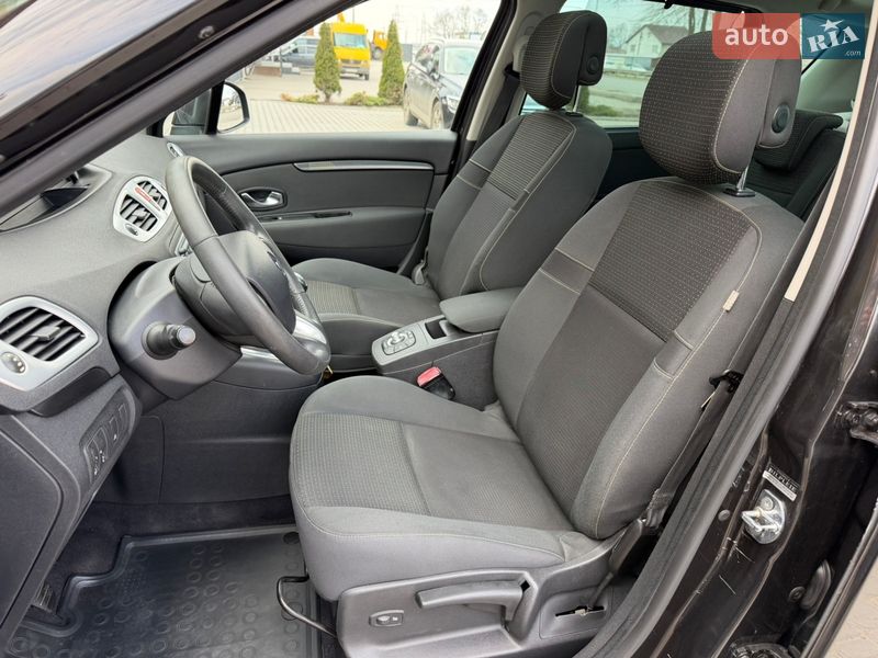 Мінівен Renault Scenic 2009 в Вінниці