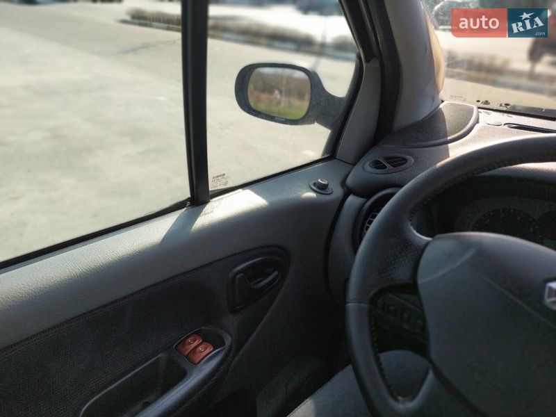 Мінівен Renault Scenic 2002 в Ірпені