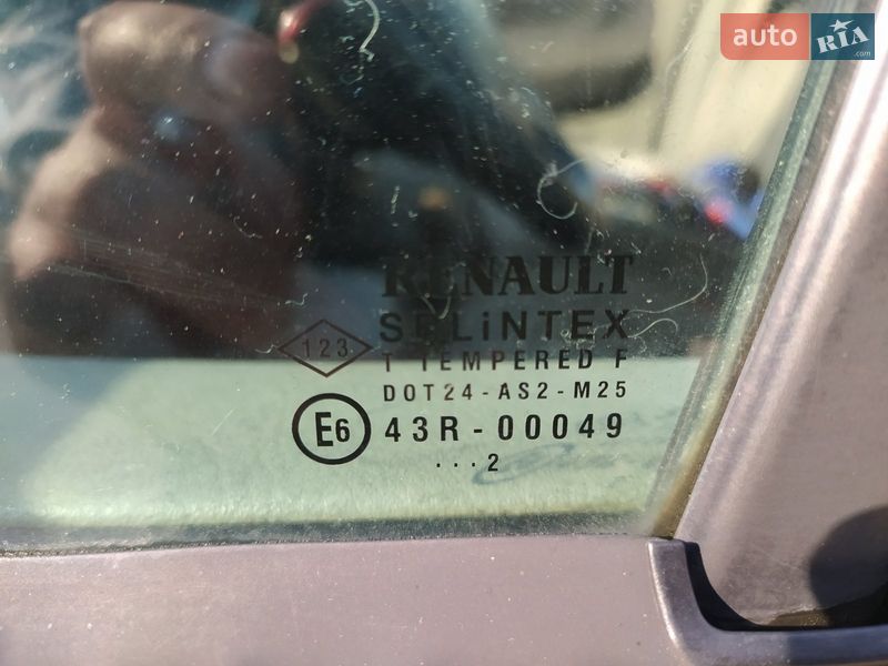 Мінівен Renault Scenic 2002 в Ірпені