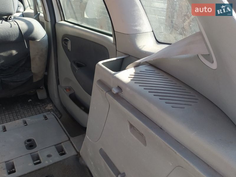 Мінівен Renault Scenic 2002 в Ірпені