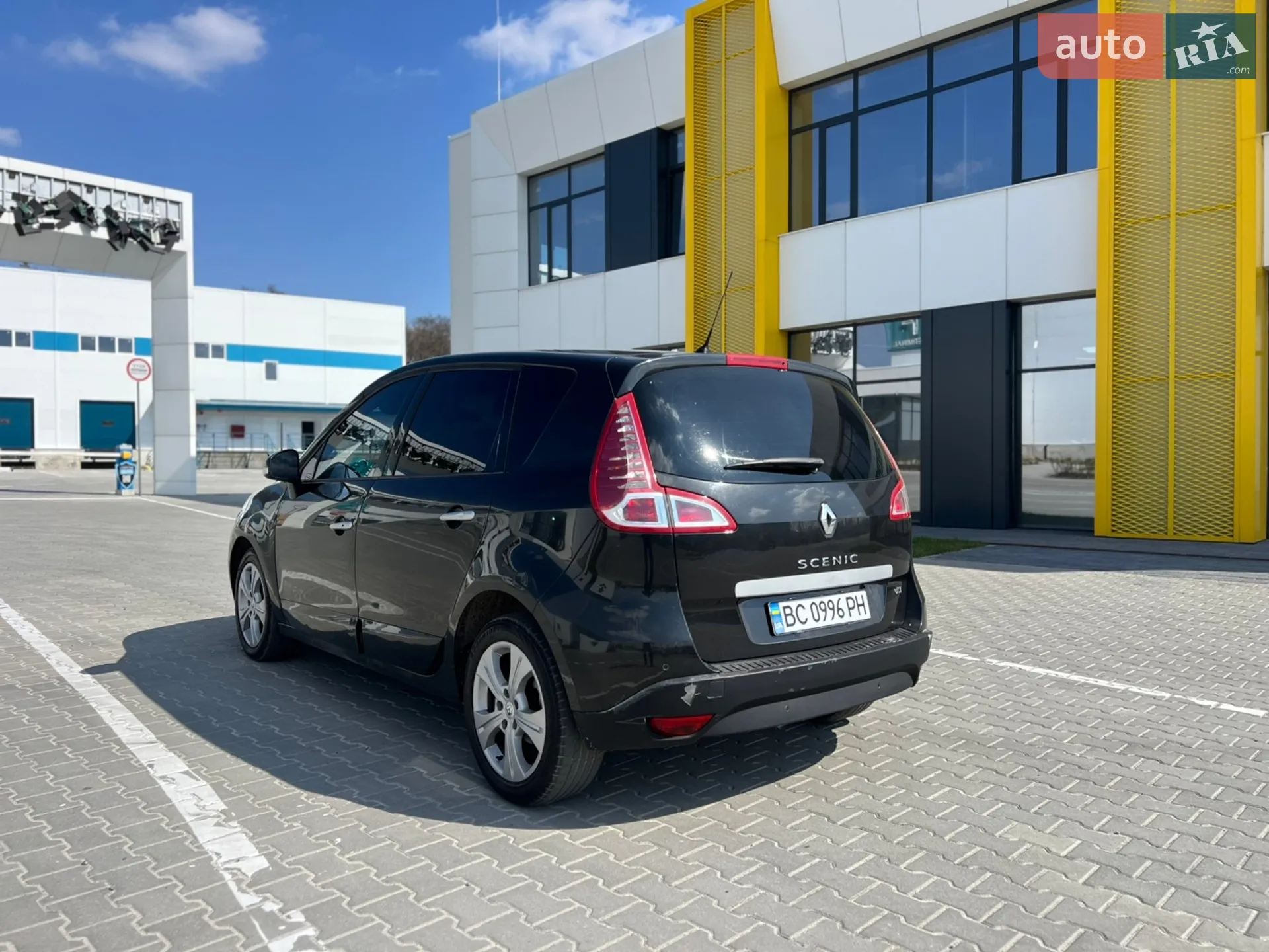 2010 Renault Scenic - мініатюра 7