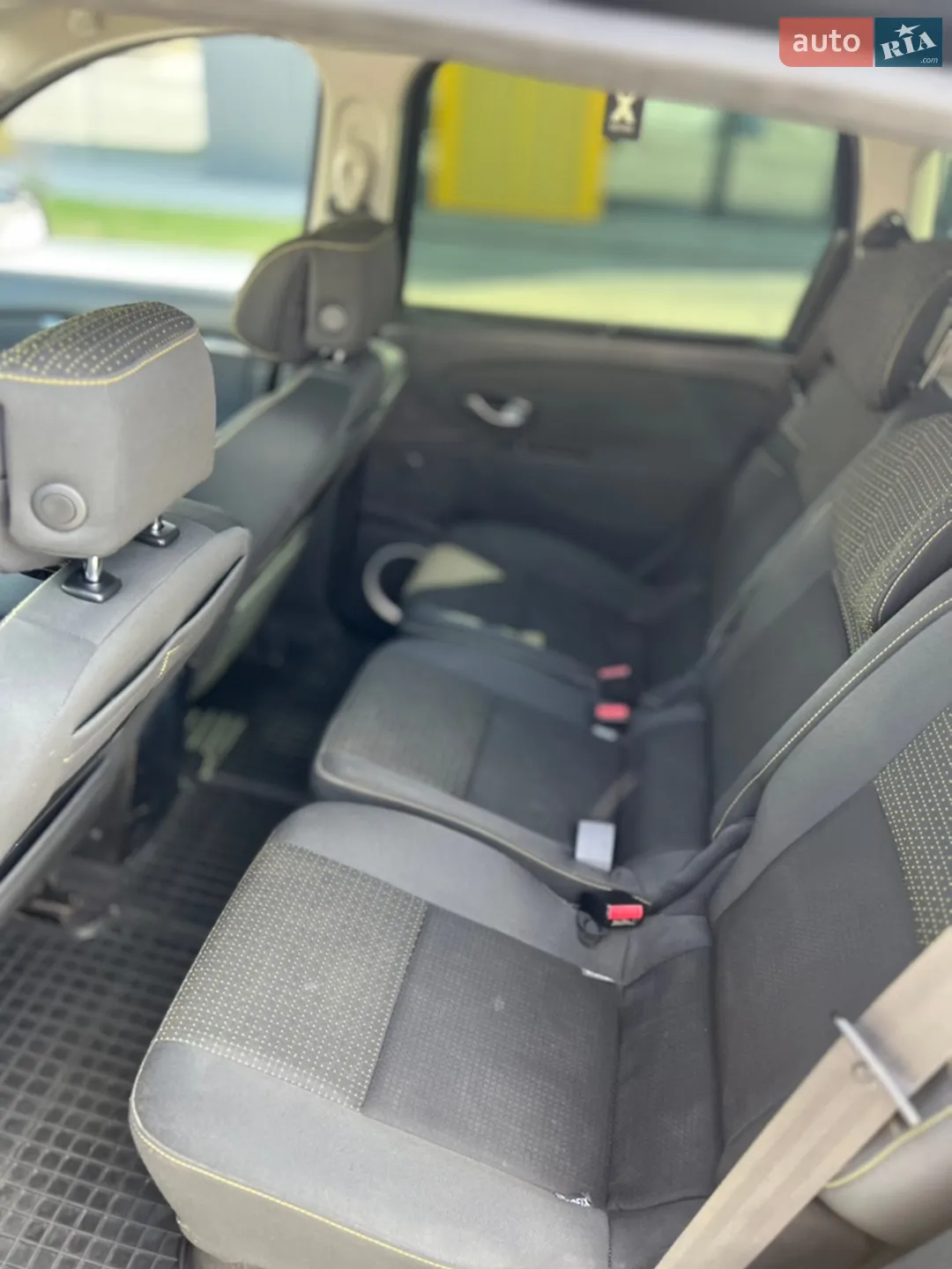 2010 Renault Scenic - мініатюра 13