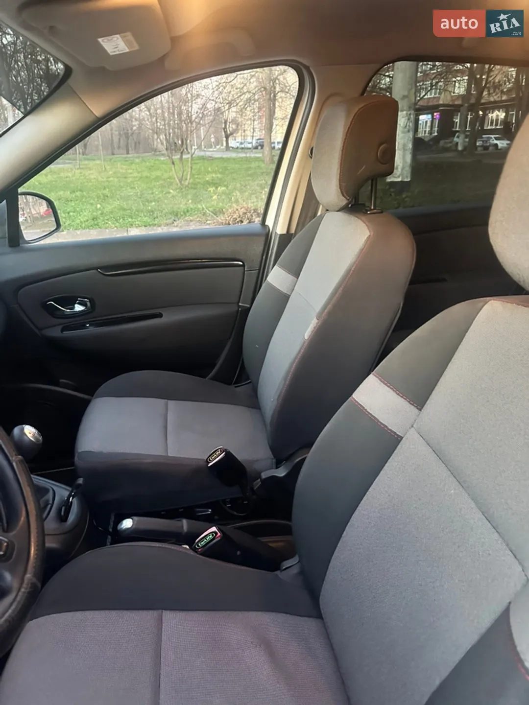 2015 Renault Scenic - мініатюра 14