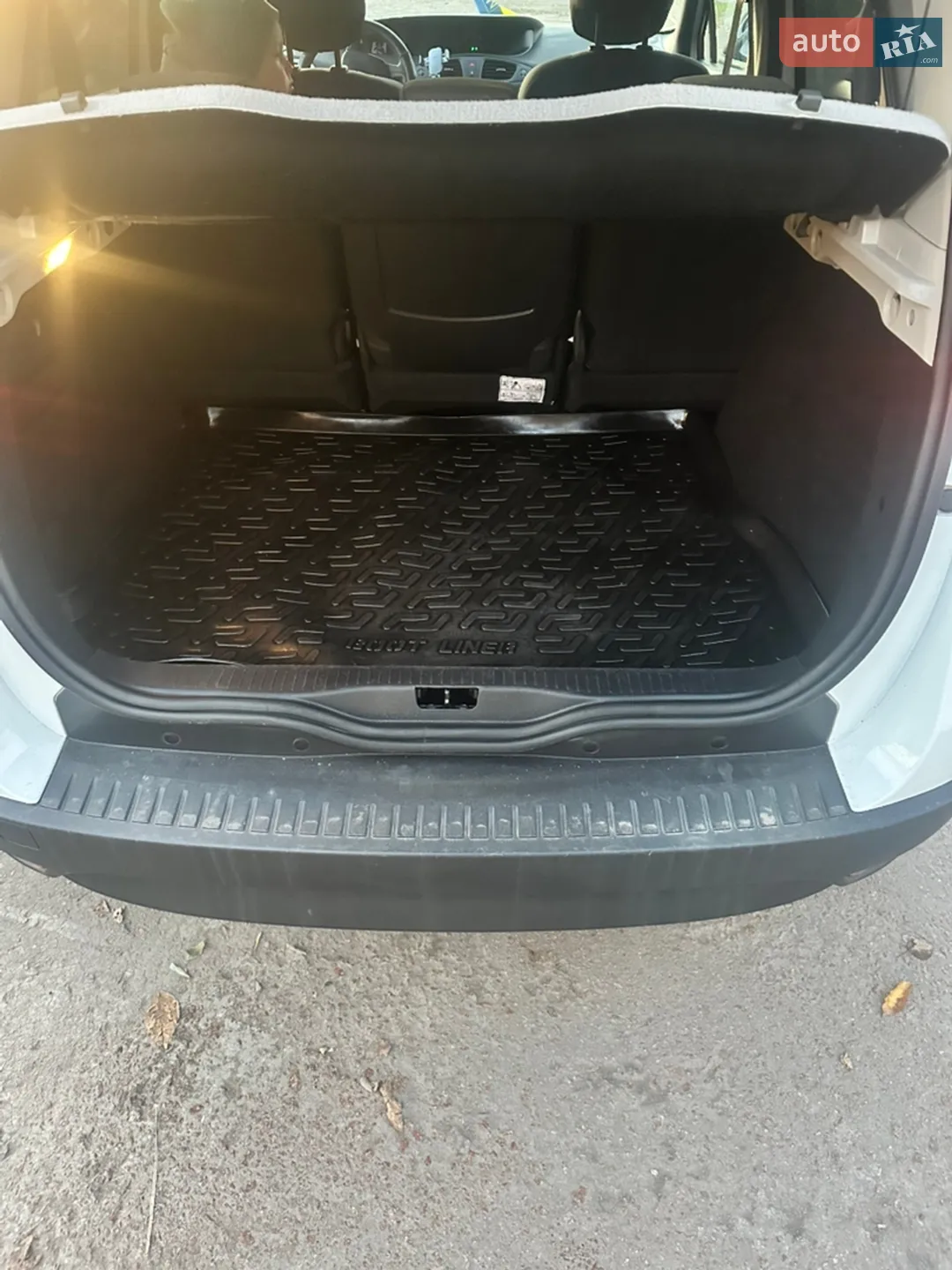2015 Renault Scenic - мініатюра 16