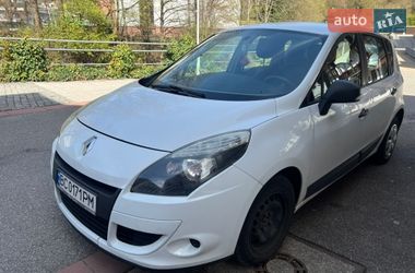 Минивэн Renault Scenic 2010 в Львове