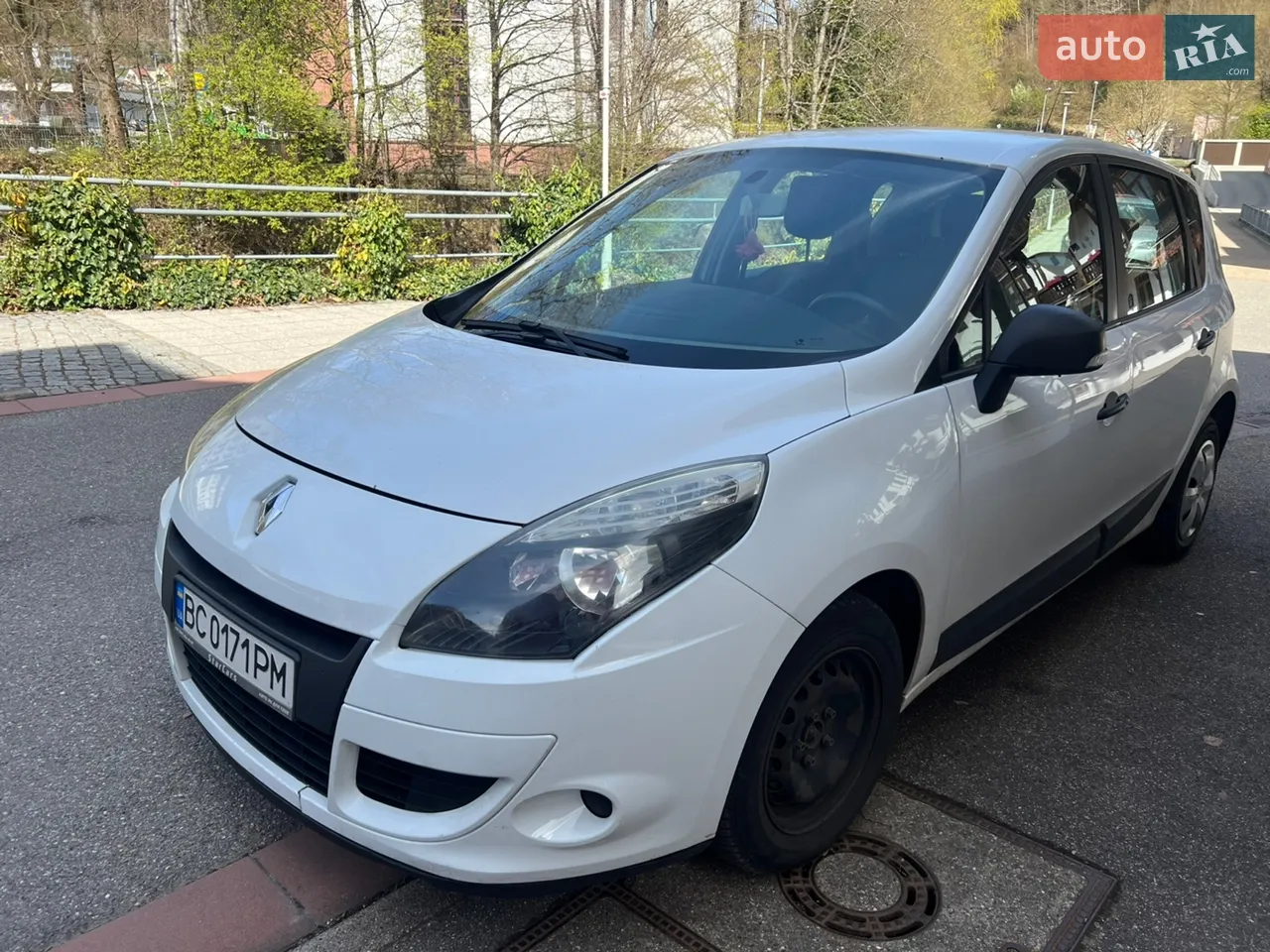 2011 Renault Scenic - мініатюра 21