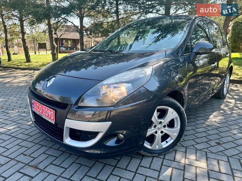 Мінівен Renault Scenic 2011 в Дрогобичі
