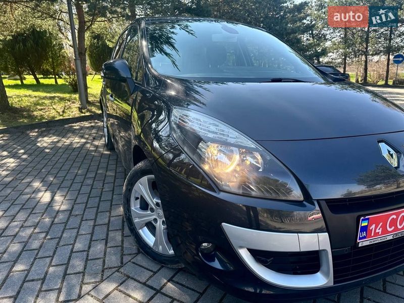 Мінівен Renault Scenic 2011 в Дрогобичі