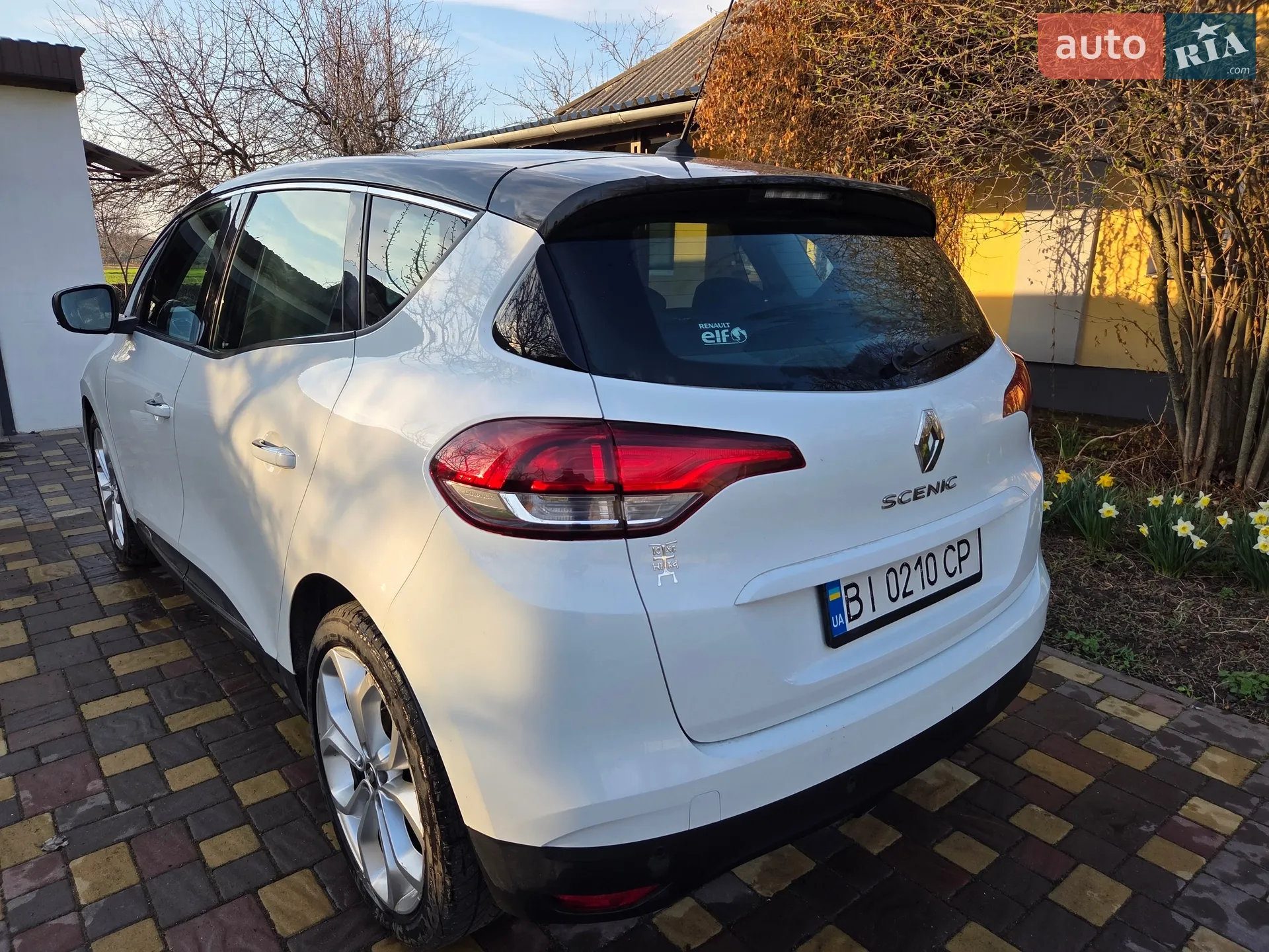 2017 Renault Scenic - мініатюра 8
