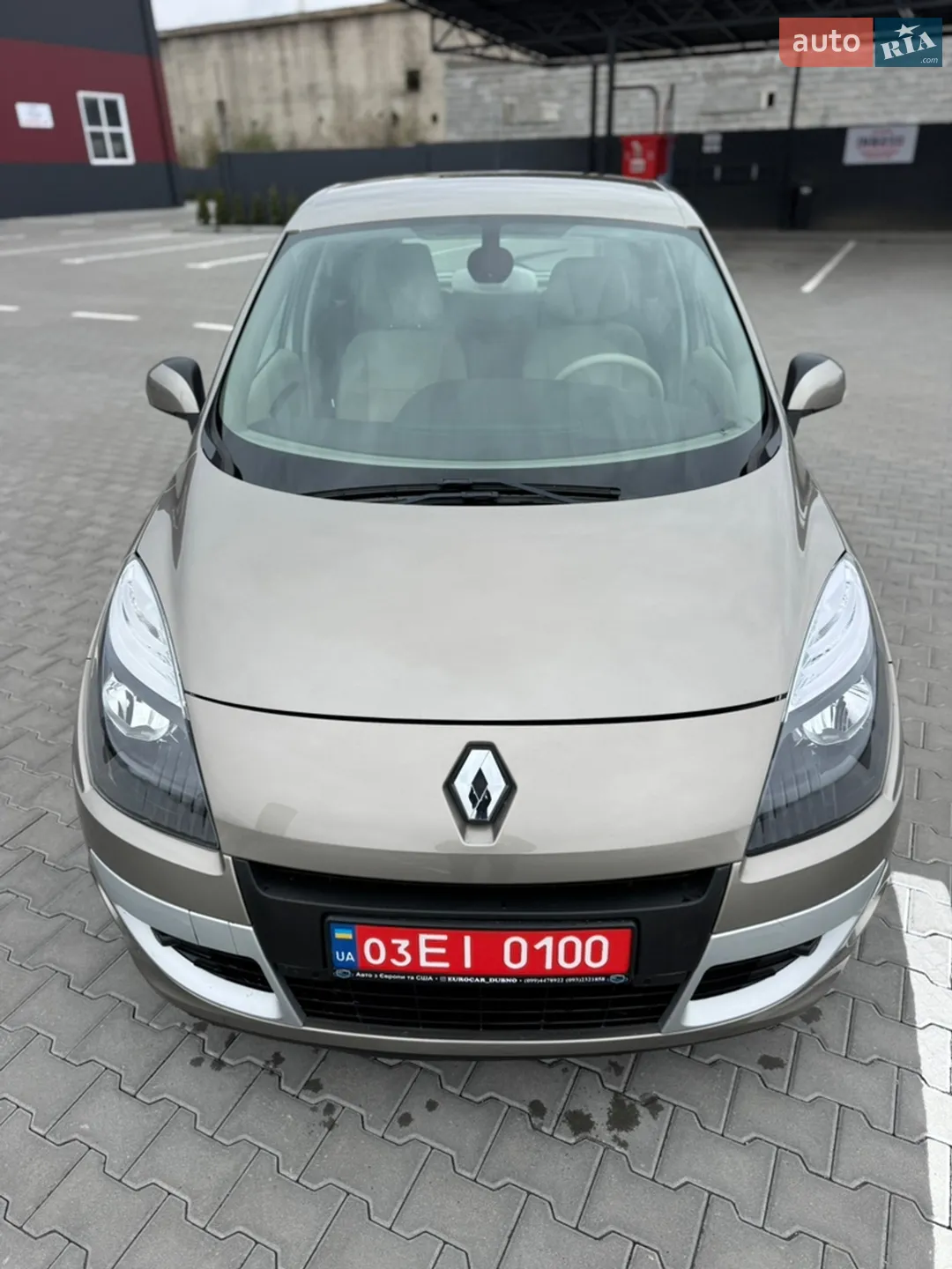 2010 Renault Scenic - мініатюра 8