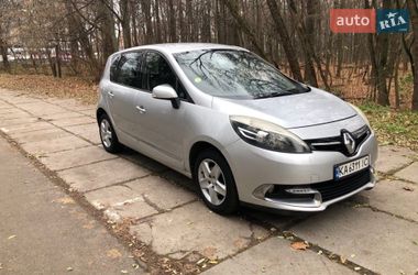 Мінівен Renault Scenic 2015 в Києві