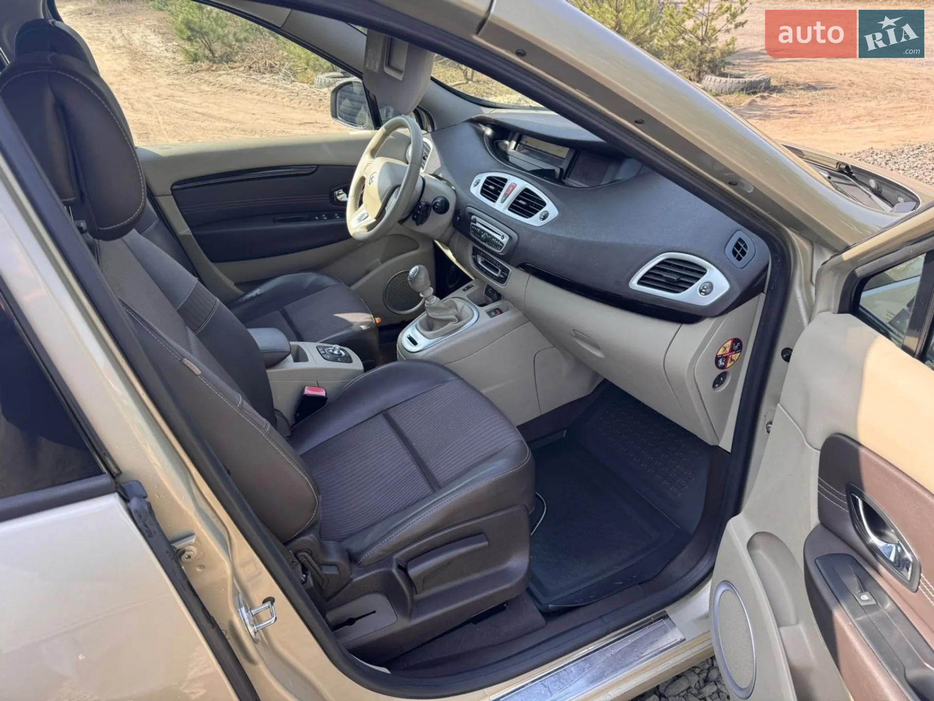 2011 Renault Scenic - мініатюра 18