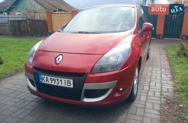 Минивэн Renault Scenic 2011 в Черкассах