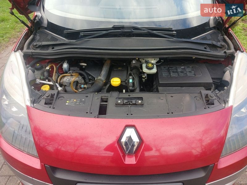Минивэн Renault Scenic 2011 в Черкассах фото 17 Минивэн Renault Scenic 2011 в Черкассах