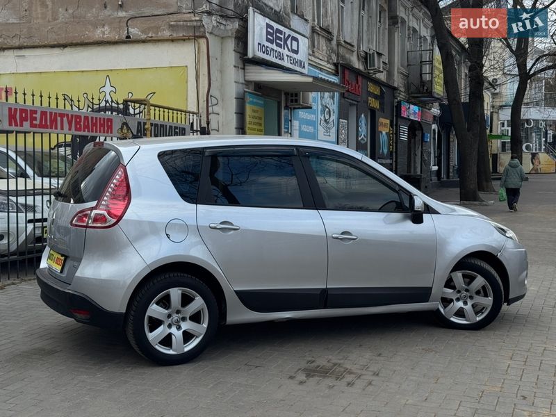 Минивэн Renault Scenic 2010 в Николаеве