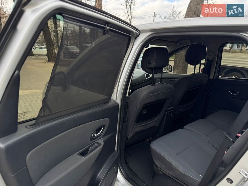 Минивэн Renault Scenic 2010 в Николаеве