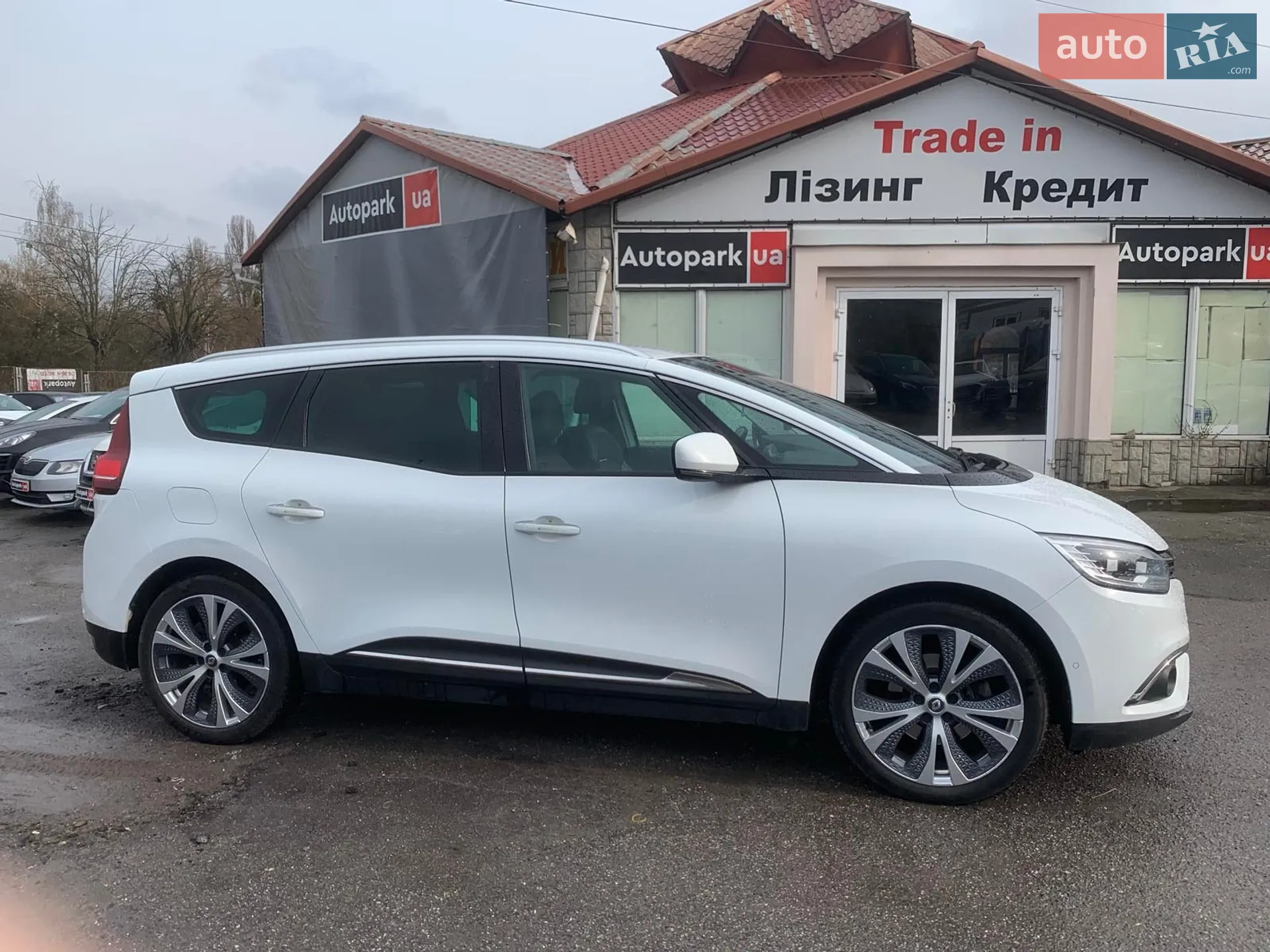 2017 Renault Scenic - мініатюра 2