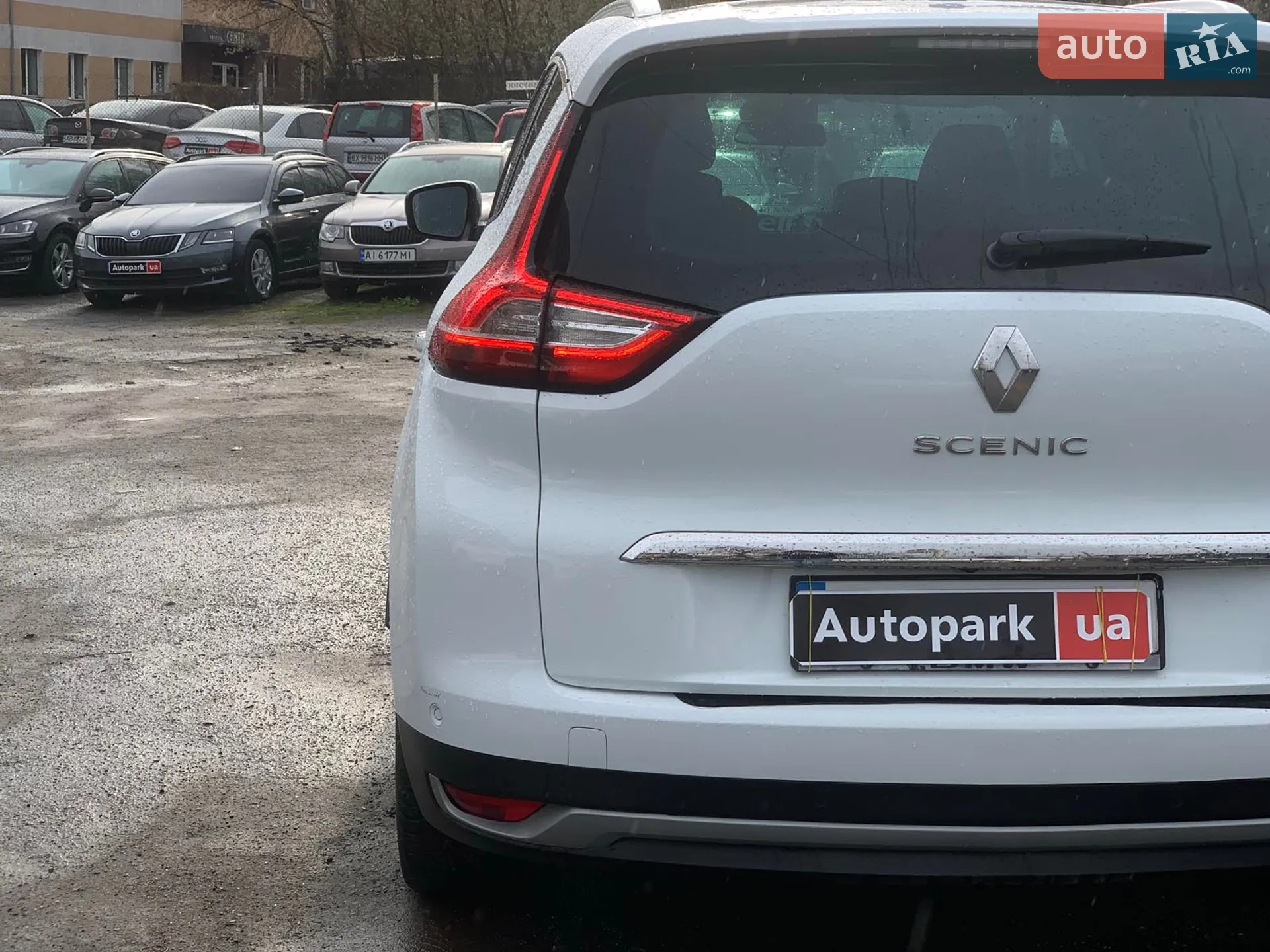 2017 Renault Scenic - мініатюра 13