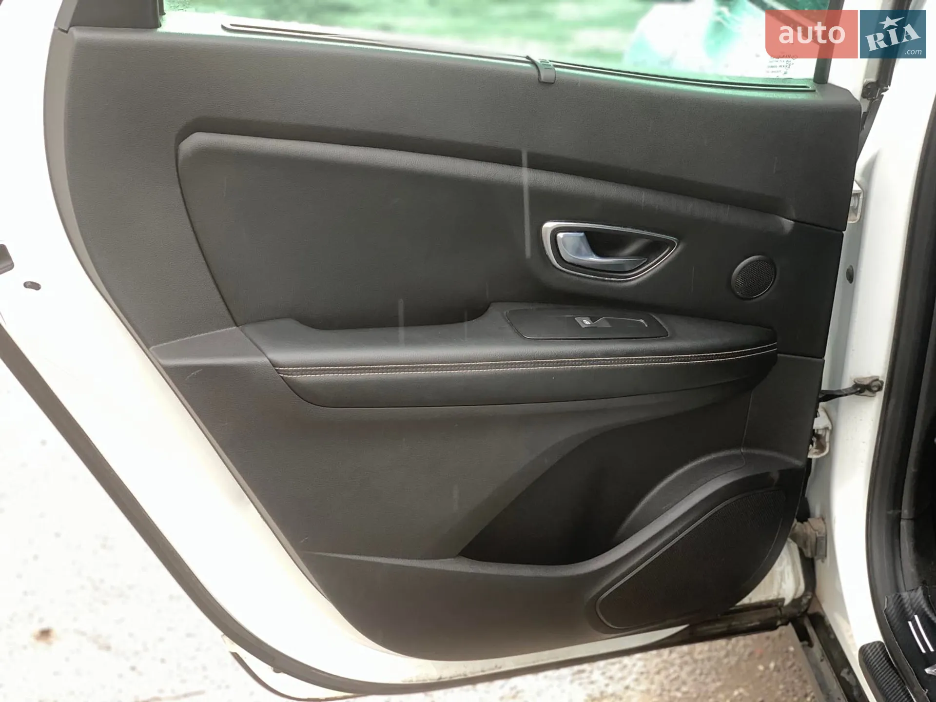 2017 Renault Scenic - мініатюра 21