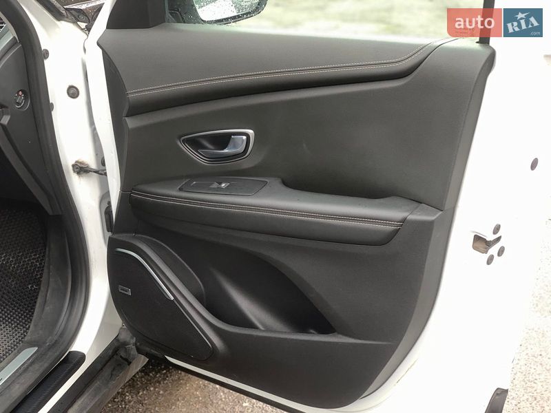 Мінівен Renault Scenic 2017 в Вінниці